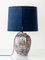 Lampada da tavolo vintage policroma di Delft con paralume in velluto indaco di Royal Tichelaar Makkum, anni '40, Immagine 7