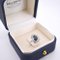 Art Deco Marguerite Ring aus Gold, Saphir und Diamant 4