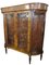 Elegante Louis Philippe Vitrine aus Nussholz mit Blumenglas, Italien, 19. Jh. 2