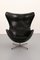Chaise Egg en Cuir Noir par Arne Jacobsen, 1960s 8