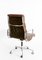 Sedia da ufficio EA 219 vintage imbottita di Charles & Ray Eames per Herman Miller, Immagine 4