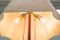 Lámpara trípode Mid-Century de latón y cuero, años 50, Imagen 9