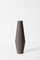 Vaso piccolo Marchigue in cemento grigio di Stefano Pugliese per Crea Concrete Design, Immagine 1