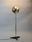 Lámpara de pie Globe Mid-Century de Frank Ligtelijn para Raak, años 60, Imagen 4