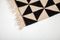 Tappeto Kilim bianco e nero con motivo geometrico, anni '60, Immagine 3