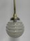 Lámpara colgante Art Déco con esfera de vidrio y armazón de latón, Imagen 4