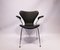 Sedia modello 3207 Seven in pelle nera di Arne Jacobsen per Fritz Hansen, anni '80, Immagine 1