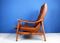 Skandinavischer Mid-Century Sessel aus Holz und Ökoleder 4