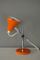 Kleine orangefarbene verchromte Metall Schreibtischlampe, 1950er 3