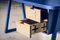 Bureau 47 Bleu par Alon Dodo 4