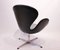 3320 Swan Chair von Arne Jacobsen für Fritz Hansen, 1950er 3