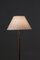 Lámpara de pie sueca de ratán y latón, años 40, Imagen 7