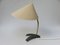Lámpara de mesa austriaca de latón, años 50, Imagen 1