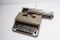 Lettera 22 Typewriter from Olivetti, 1949, Image 9