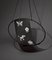 Sedia a dondolo sospesa nera con ricamo a punto croce di Studio Stirling, Immagine 1