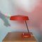 Lampe de bureau en métal rouge du milieu du siècle, années 1960 4