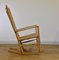 Rocking Chair J16 en Hêtre par Hans J. Wegner, Danemark, 1981 11