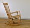 Rocking Chair J16 en Hêtre par Hans J. Wegner, Danemark, 1981 5