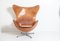 Egg chair vintage con poggiapiedi di Arne Jacobsen per Fritz Hansen, Immagine 1