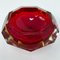 Cenicero italiano de cristal de Murano facetado rojo de Flavio Poli, años 50, Imagen 3