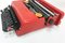 Máquina de escribir portátil Valentine vintage en rojo de Ettore Sottsass para Olivetti, Imagen 7