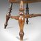 Antiker viktorianisch-englischer Bow Back Armlehnstuhl aus Ulmenholz, 1870er 9