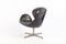Sedia Swan in pelle nera di Arne Jacobsen per Fritz Hansen, anni '60, Immagine 3