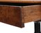 Tavolino antico in legno di noce a forma di croce, Immagine 3