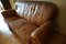 Vintage Club Sofa aus Distressed Leder 8