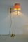 Lámpara de pie clásica de latón, años 60, Imagen 1