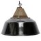 Schwarz emaillierte Vintage Fabriklampe aus Gusseisen, 1950er 3