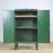 Industrieller Mid-Century Eisenschrank, 1960er 8