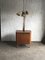 Mueble bar estilo Art Déco de nogal con lámpara, años 50, Imagen 2