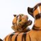 Italienische Vintage Skulptur mit spielenden Tigern aus Porzellan von Ronzan 5