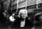 Stampa Marilyn Takes it to the Streets di Ed Feingersh, Immagine 1