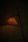 Lámpara de pie escandinava moderna de cuero y latón, años 50, Imagen 5