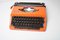 Máquina de escribir vintage, años 70, Imagen 1