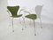 Vintage 3207 Dining Chairs by Arne Jacobsen for Fritz Hansen, 1980s, Set of 2, Image 2
