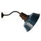 Industrielle Vintage Wandlampe aus blauer Emaille & Gusseisen, 1950er 1