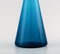 Blaue schwedische Vintage Vasen aus mundgeblasenem Kunstglas, 2er Set 2