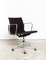 Sedia da ufficio EA 117 di Charles & Ray Eames per Herman Miller, anni '80, Immagine 1