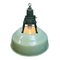 Lámpara colgante industrial vintage esmaltada en verde, años 50, Imagen 2