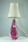 Lámpara de mesa belga de vidrio rosa de Val St. Lambert, años 60, Imagen 2