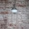 Industrielle Mid-Century Deckenlampe aus Porzellan, Klarglas & Gusseisen 4