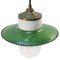 Grün emaillierte industrielle Vintage Hängelampe aus Messing, Porzellan & Klarglas 2