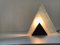 Lampada da tavolo triangolare in vetro, anni '60, Immagine 5