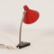 Lámpara de escritorio modelo 11 en rojo de Hala, años 60, Imagen 6