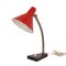Lámpara de escritorio modelo 11 en rojo de Hala, años 60, Imagen 1
