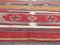 Türkischer mittlerer marokkanischer meditter Größe Viereckiger schäbiger Kilim Teppich aus Wolle 141x135cm 8