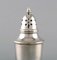American Silversmiths Sugar Castors in Sterling Silver, Late 19th Century, Set of 2 3